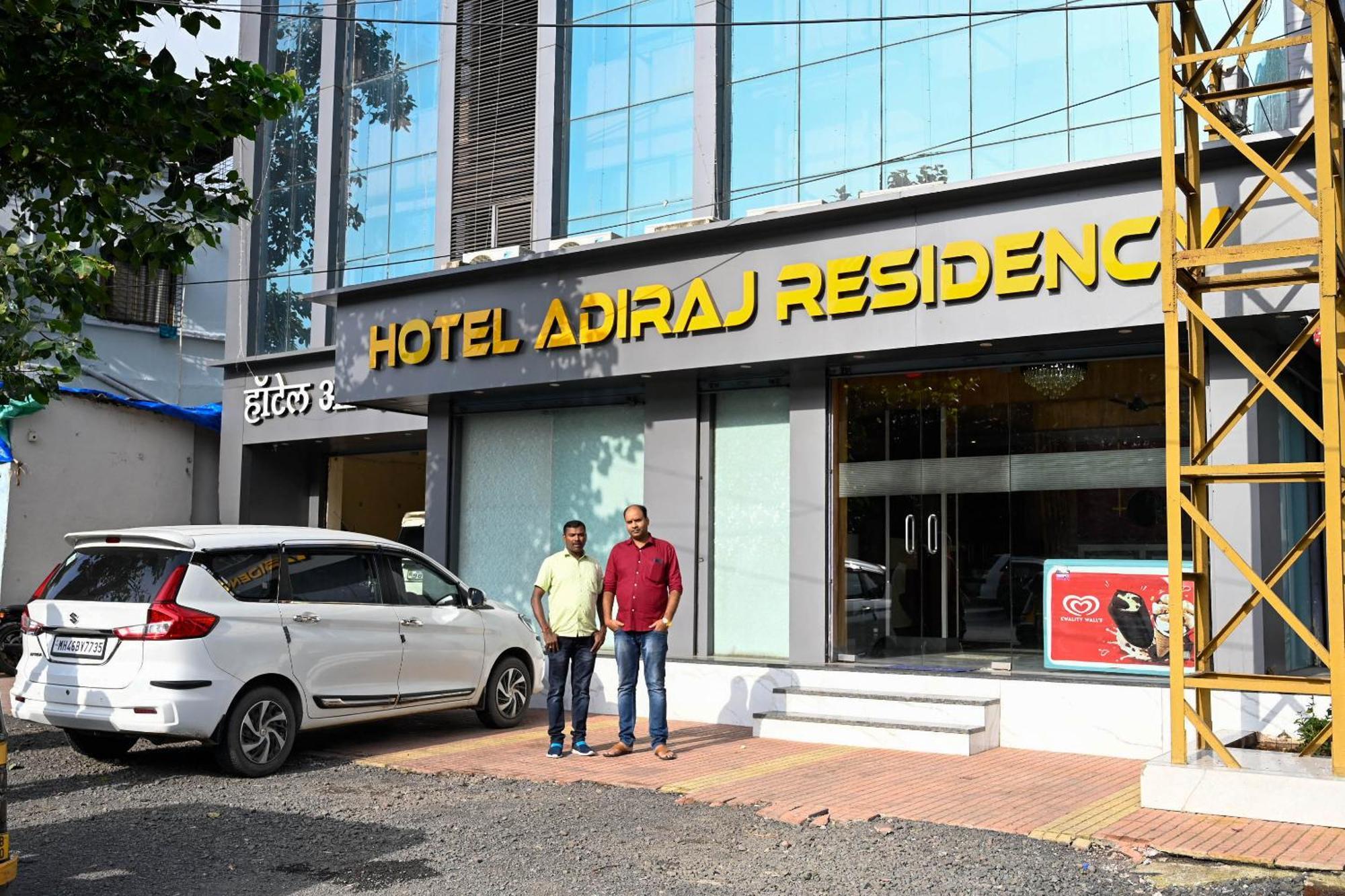فندق Adiraj Residency نافي مومباي المظهر الخارجي الصورة