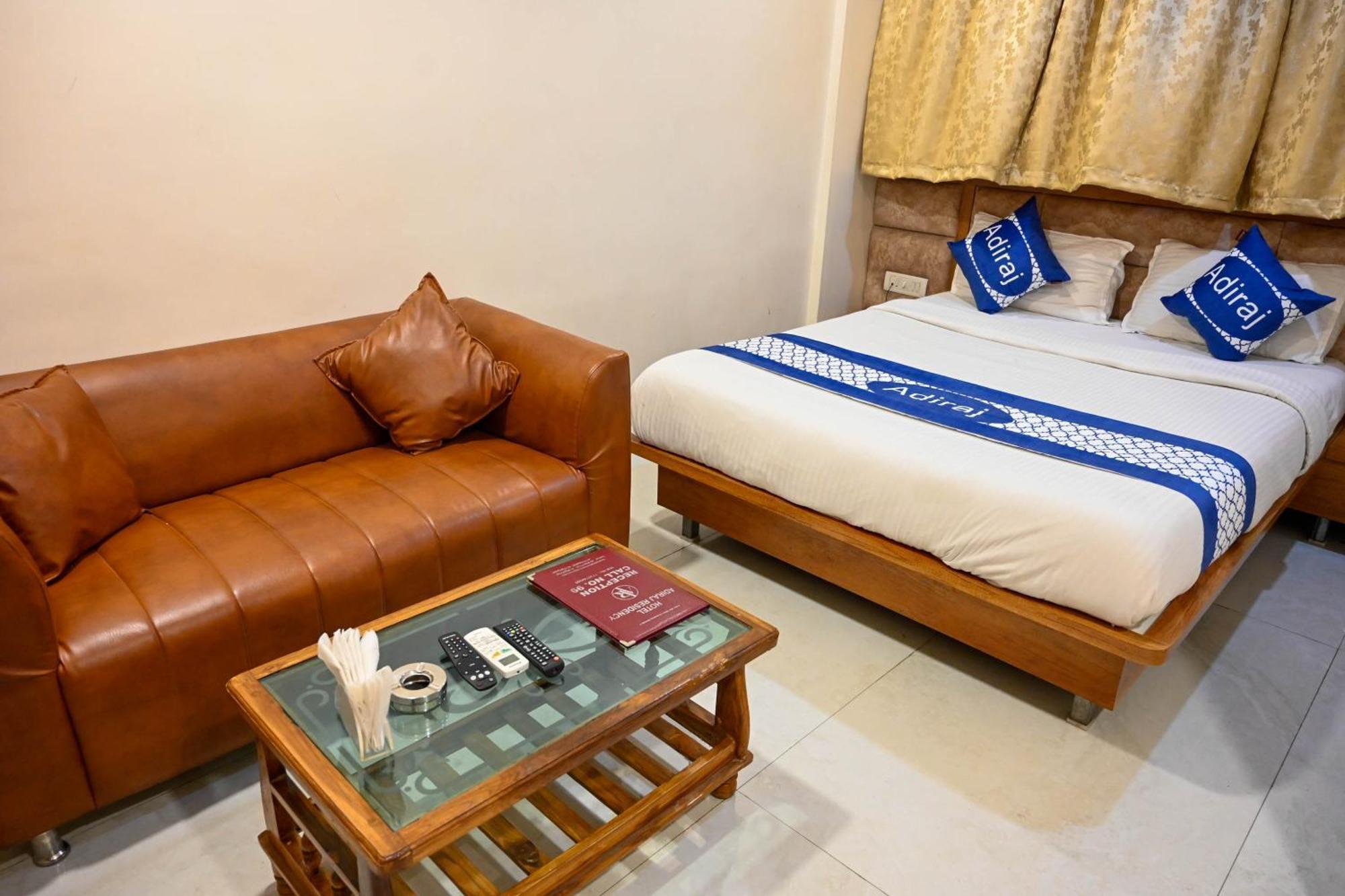 فندق Adiraj Residency نافي مومباي المظهر الخارجي الصورة
